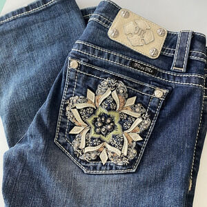 Miss Me Blue Signature‎ Cuffed Embroidered Stitched Capri Jeans Size 28 Western